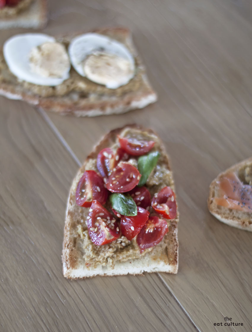 crostini al guacamole