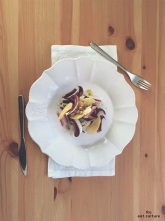 detox salad with red chicory and apple