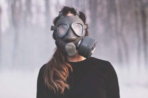 Giù la maschera